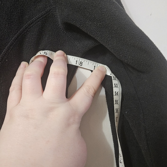 Girls The North Face Pullover Quarter Zip Jacket! - Picture 3 of 5